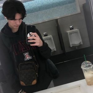 Meet your Posher, Delanna